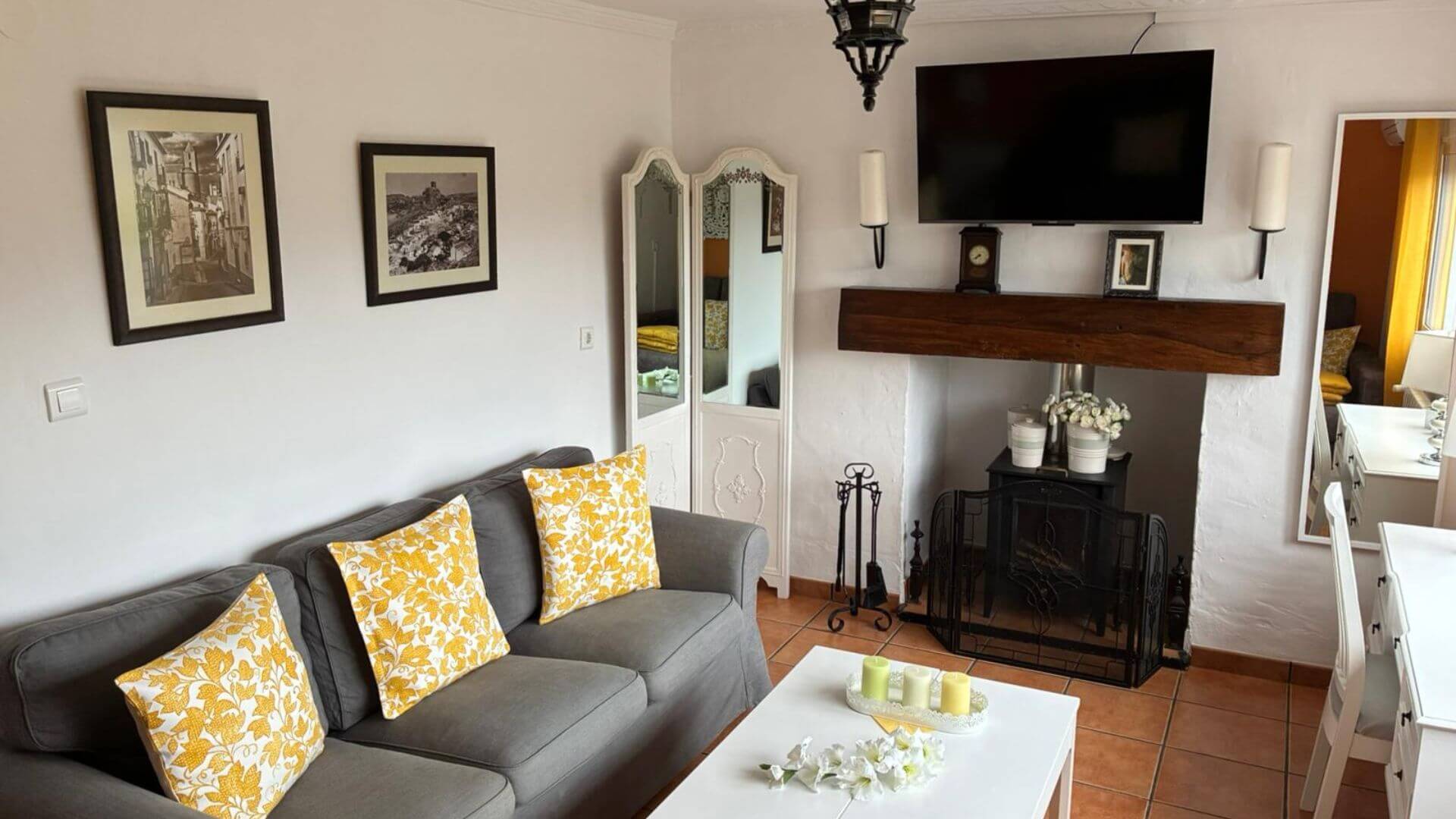 2026-02_Finca-Casa-de-ladera_wohnbereich-1_1920