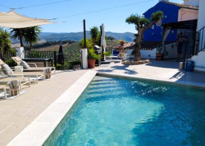 Pool der Hauptterrasse